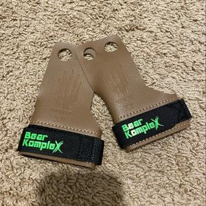 NWT Bear Complex Grips